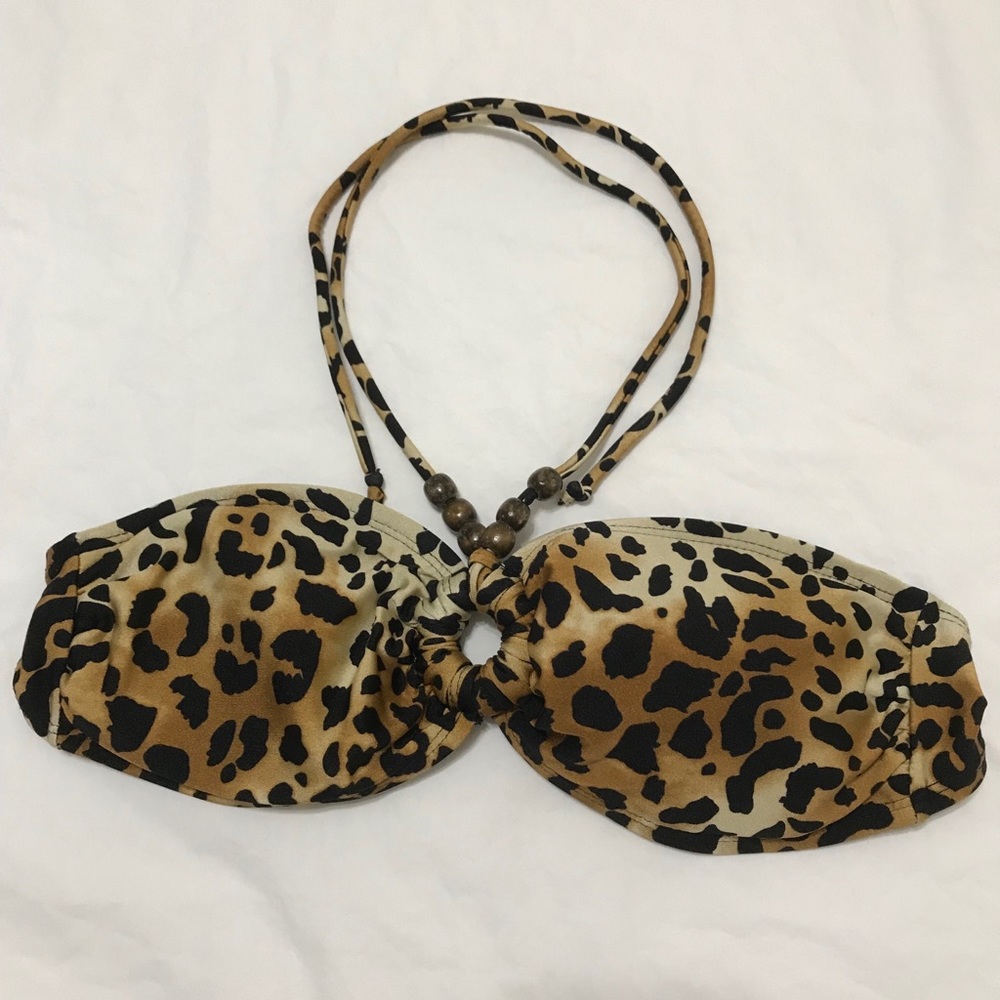 FOREVER 21 cheetah print bikini top